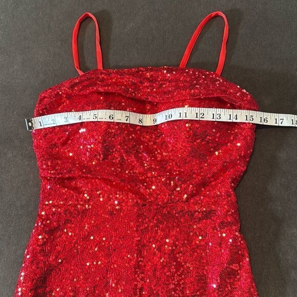 Women’s Red Sequined Short Homecoming Party Dress Ruffle Hem Corset Back Size 2 - Picture 11 of 12